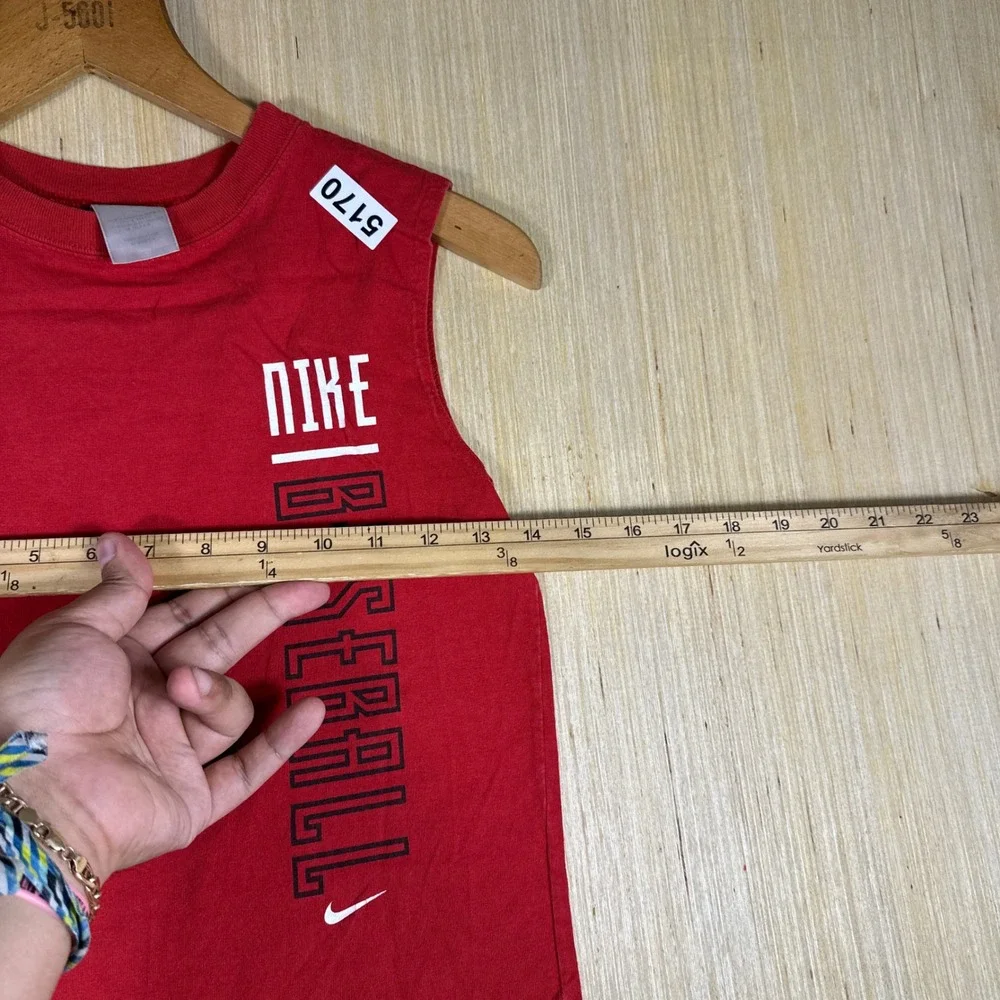 Nike baseball graphic